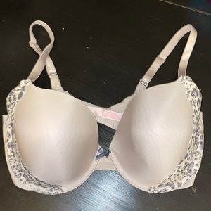 Gray Leopard Lace VICTORIA SECRET Bra - 38DD